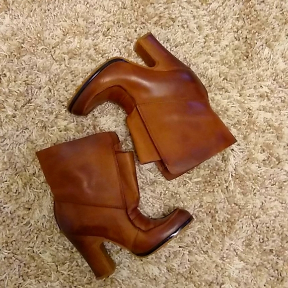 maison margiela camel boots